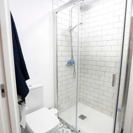 Brand New Charming Apartment Next To The River Seville Exterior photo